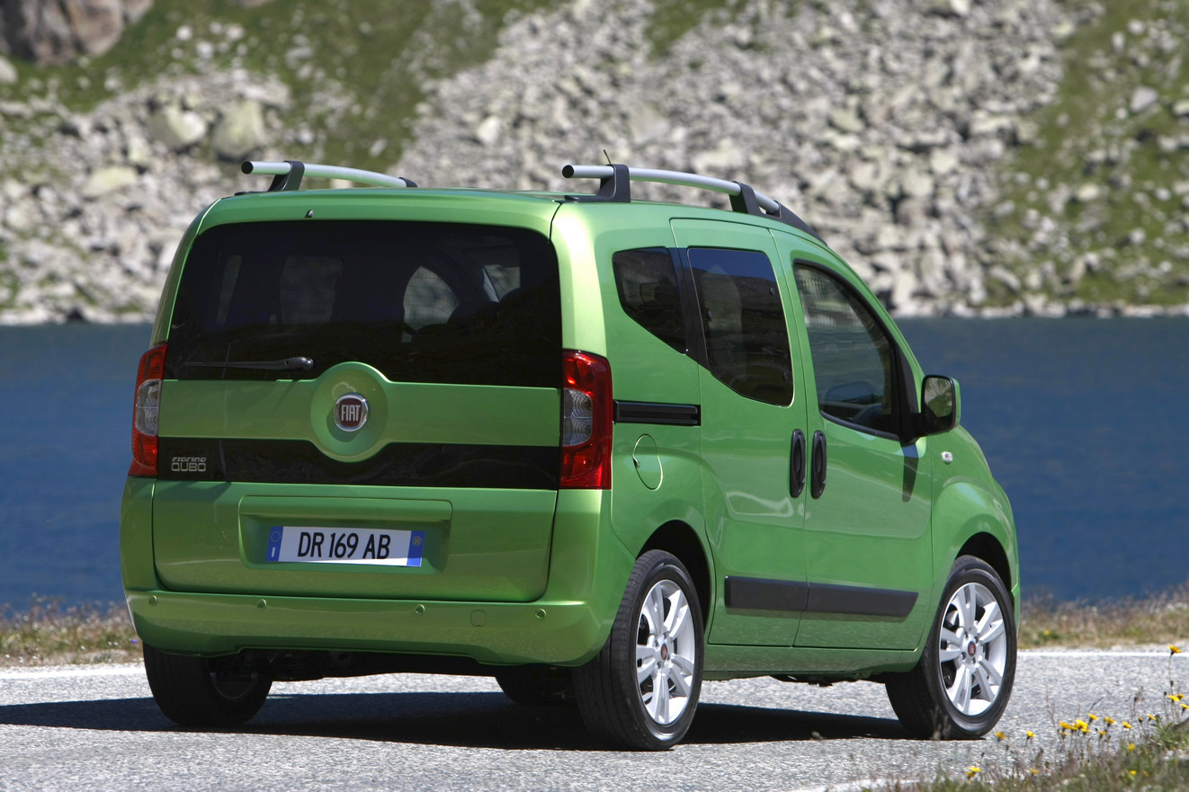 Fiat Qubo van dla surferów